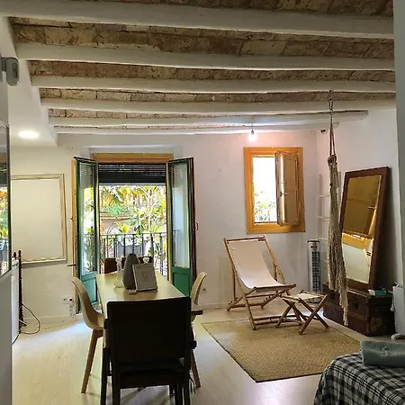 Cozy Studio In Central Area Of Apartman Barcelona